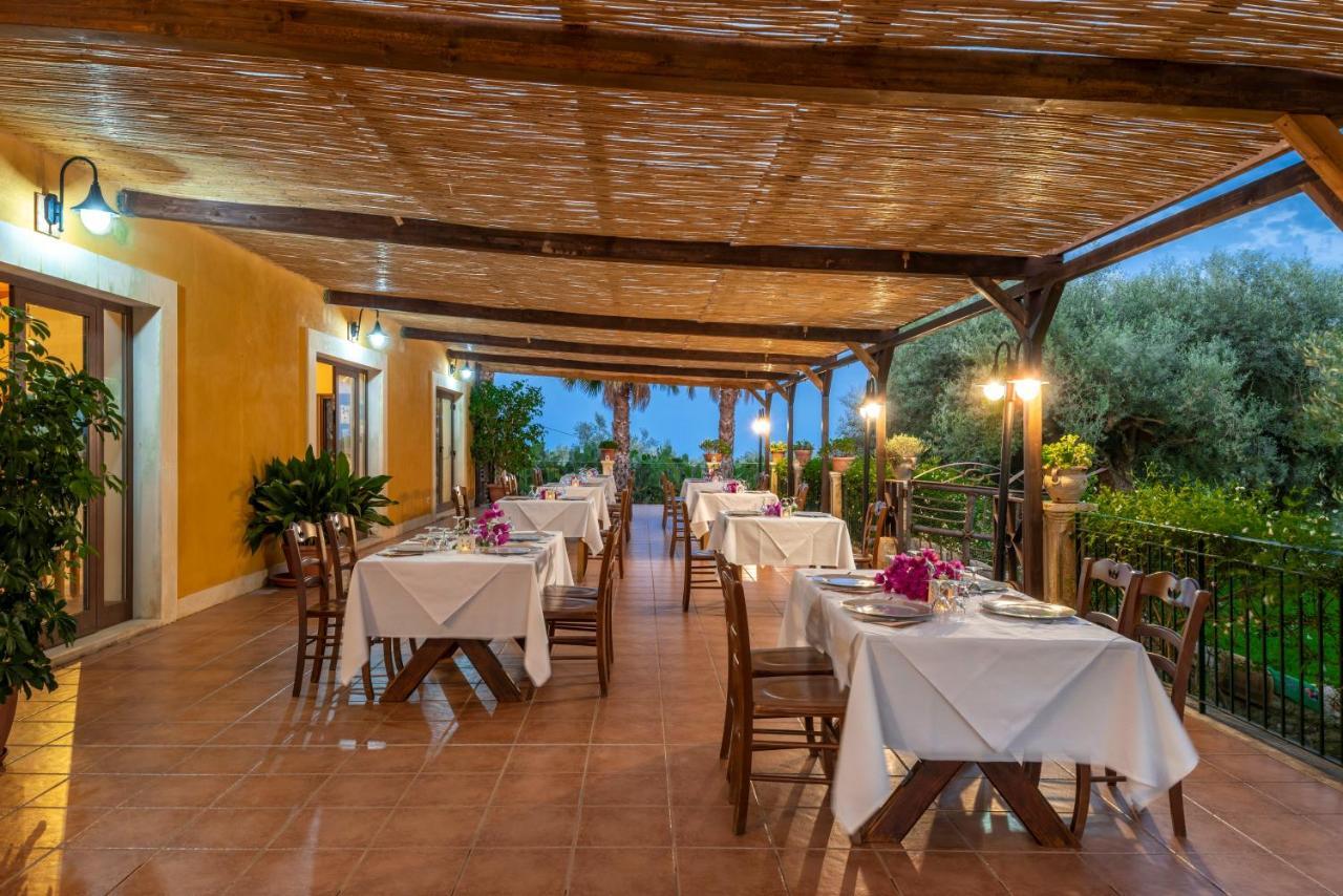 Agriturismo Borgo Degli Ulivi Canicattini Bagni Zewnętrze zdjęcie