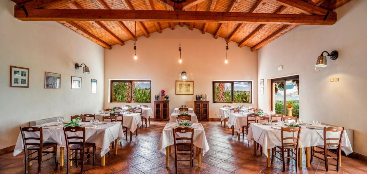 Agriturismo Borgo Degli Ulivi Canicattini Bagni Zewnętrze zdjęcie