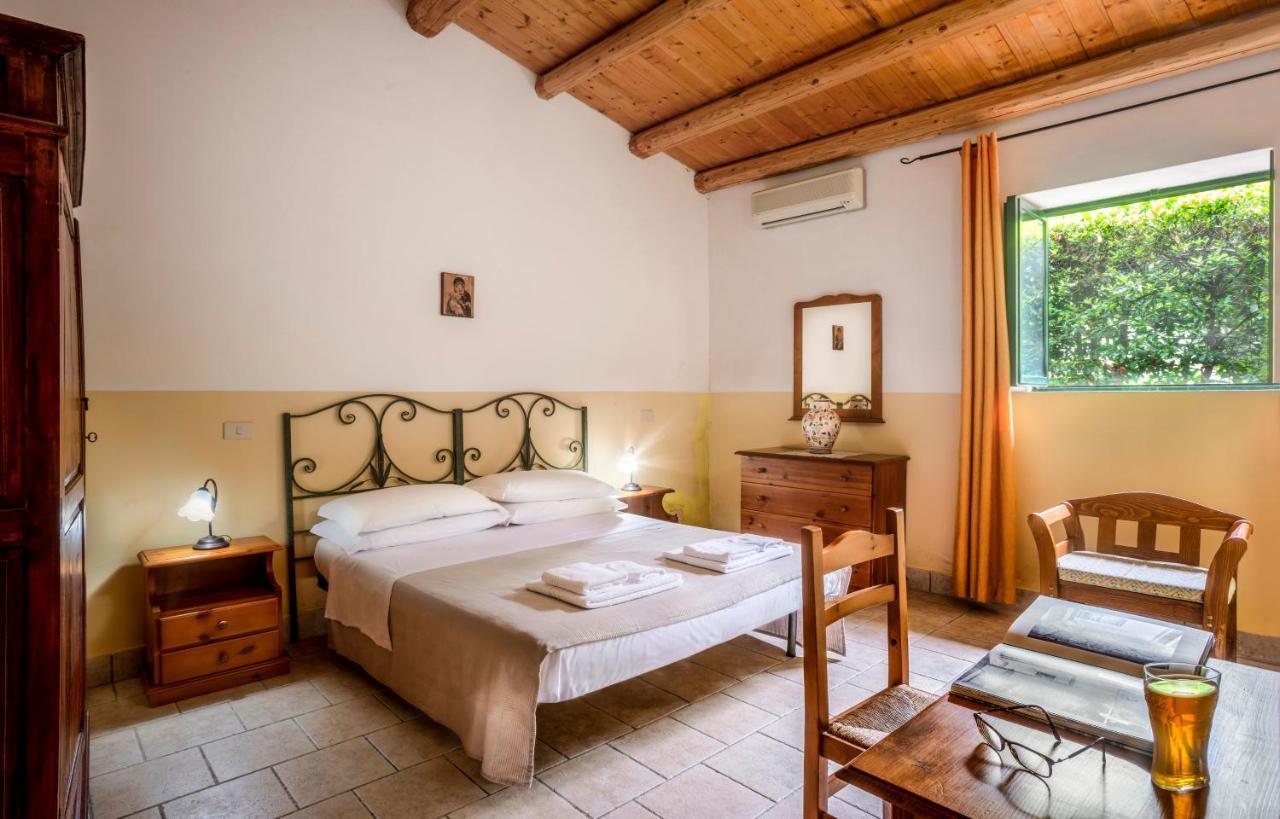 Agriturismo Borgo Degli Ulivi Canicattini Bagni Zewnętrze zdjęcie