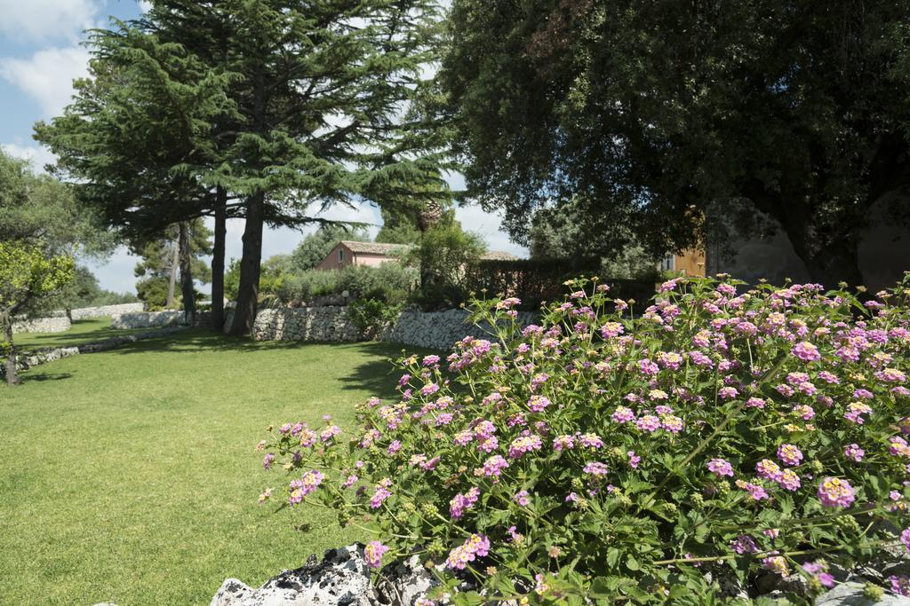 Agriturismo Borgo Degli Ulivi Canicattini Bagni Zewnętrze zdjęcie