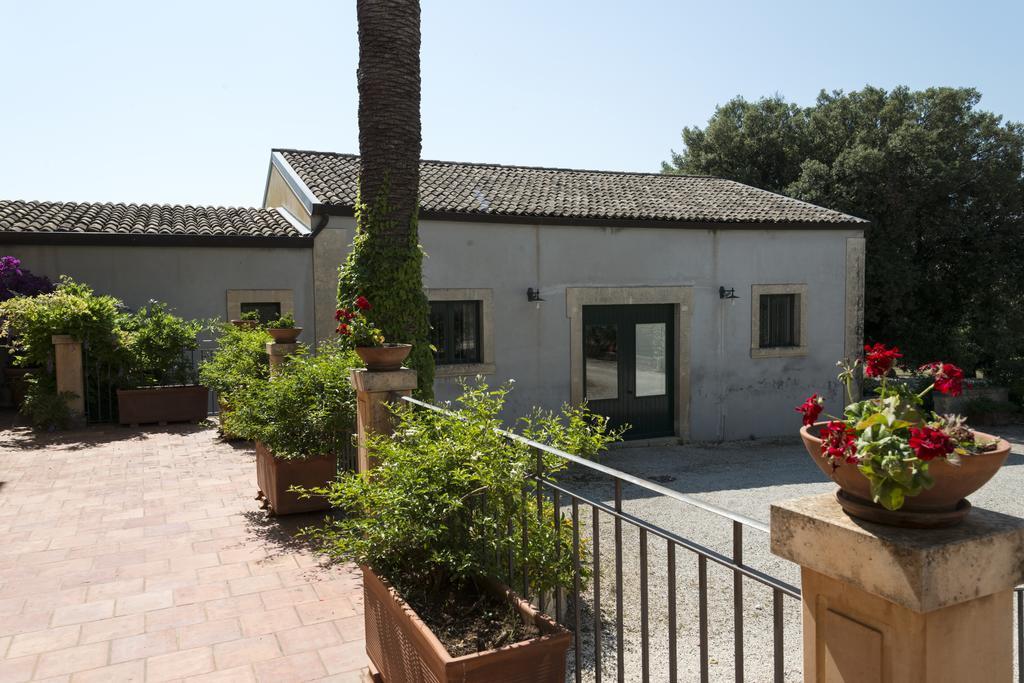 Agriturismo Borgo Degli Ulivi Canicattini Bagni Zewnętrze zdjęcie